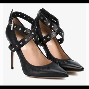 SOLDValentino Love Struck